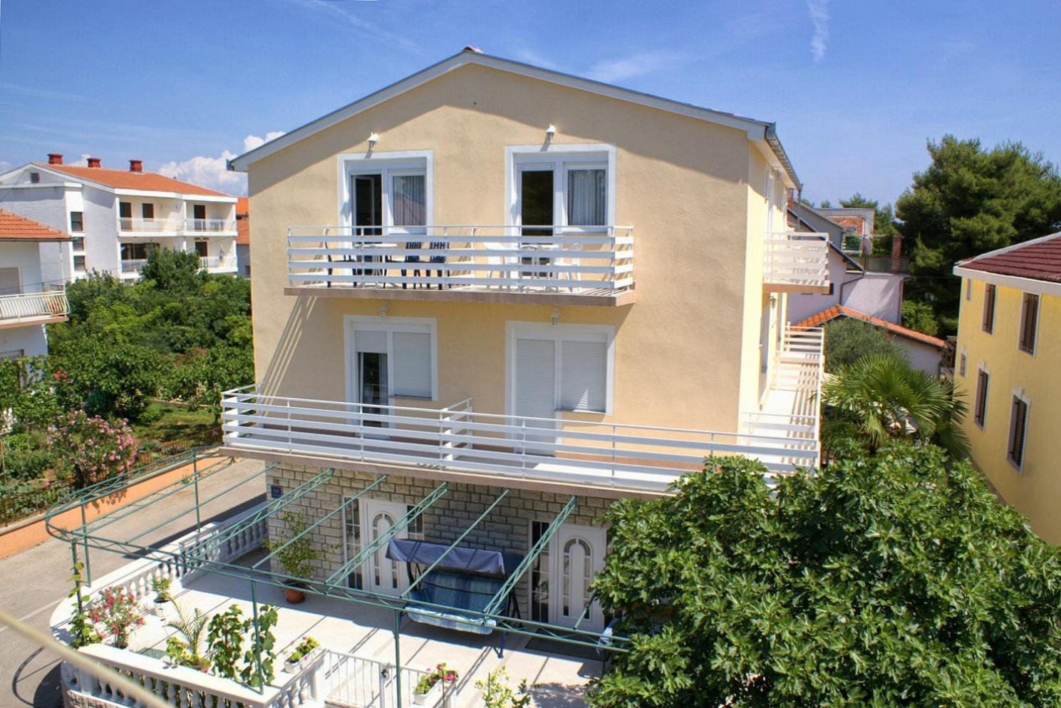 Apartments With A Parking Space Vodice - 4172 ภายนอก รูปภาพ